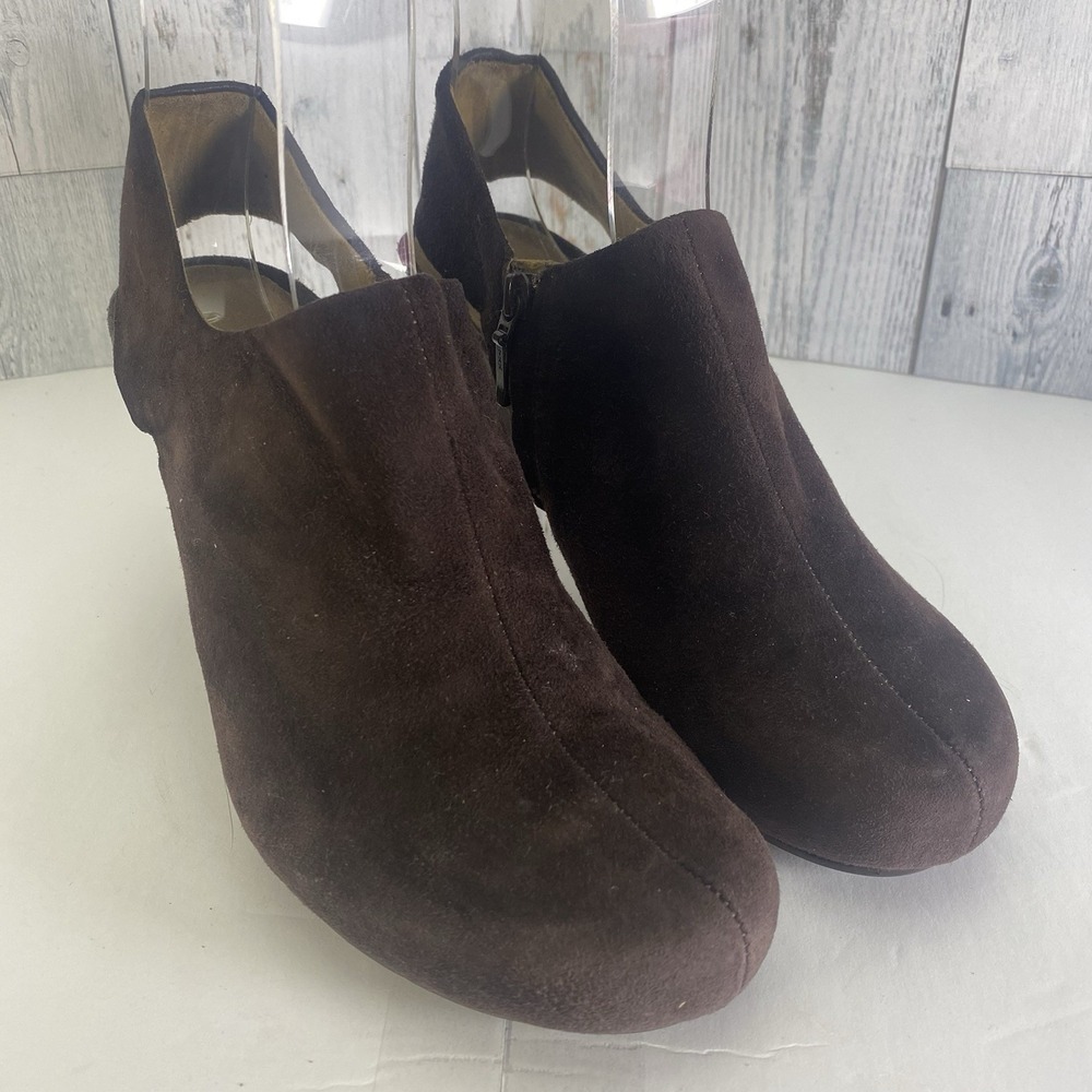 Tsubo Aeria Booties Heels Womens 6 D Brown Suede Slingback Mule Clog Classy Boho